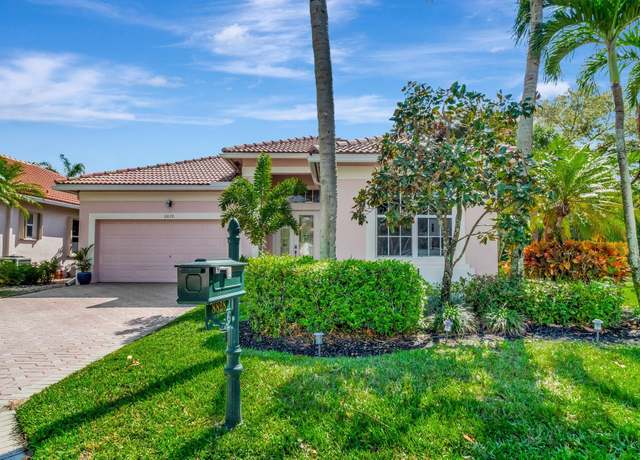Property at 8828 Sandown Way, Boynton Beach, FL 33472, 3 beds, 2 baths
