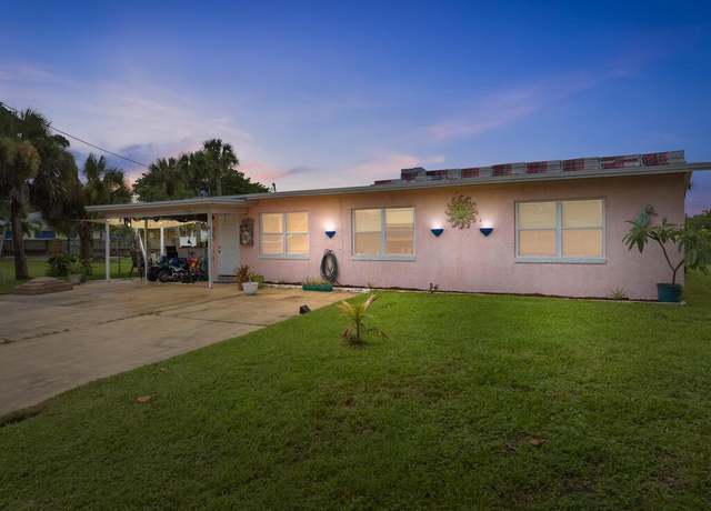 Property at 1770 Coral Cir, Fort Pierce, FL 34949, 3 beds, 2 baths