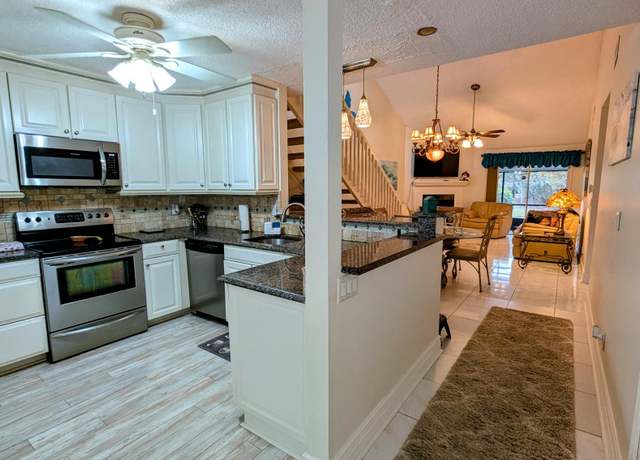 Property at 907 NE Sandalwood Pl, Jensen Beach, FL 34957, 3 beds, 3 baths