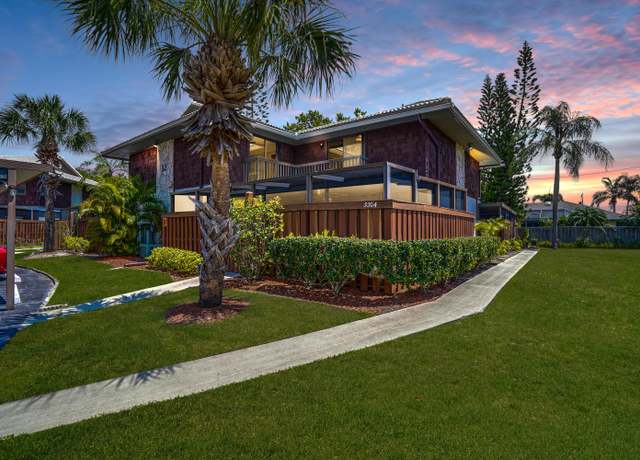 Property at 3201 SE Guenevere A Ln Unit A, Port Saint Lucie, FL 34952, 2 beds, 2.5 baths