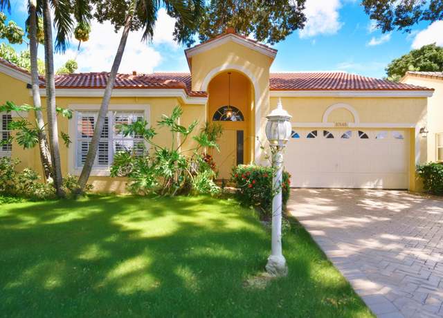 Property at 10148 Aspen Way, Palm Beach Gardens, FL 33410, 3 beds, 2 baths