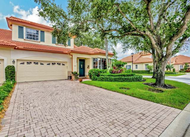 Property at 122 Spyglass Way, Palm Beach Gardens, FL 33418, 3 beds, 2.5 baths