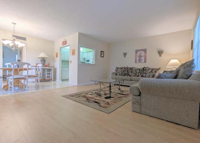 Property at 113 Waltham E, West Palm Beach, FL 33417, 1 bed, 1.5 baths