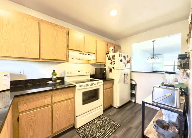 Property at 4700 Lucerne Lakes Blvd #408, Lake Worth, FL 33467, 2 beds, 2 baths