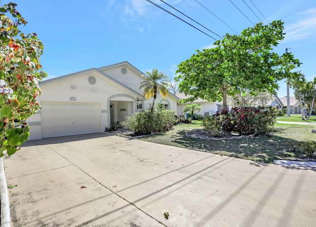 Property at 10212 NW 71st Pl, Tamarac, FL 33321, 2 beds, 2 baths