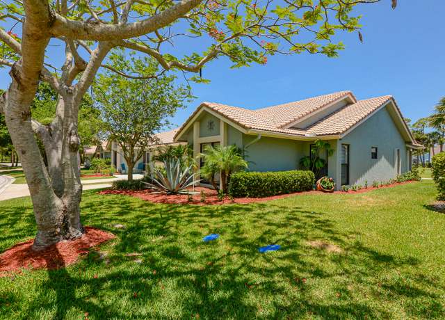 Property at 4172 Gator Trace Villas Cir Unit B, Fort Pierce, FL 34982, 3 beds, 2 baths