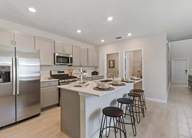 Property at 6221 NW Sweetwood Dr, Port Saint Lucie, FL 34987, 5 beds, 2.5 baths