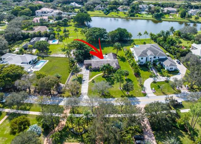 Property at 7807 Steeplechase Dr, Palm Beach Gardens, FL 33418, 5 beds, 3.5 baths