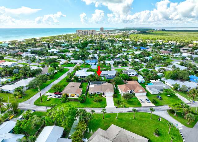 Property at 1795 Plover Ave, Fort Pierce, FL 34949, 3 beds, 2 baths