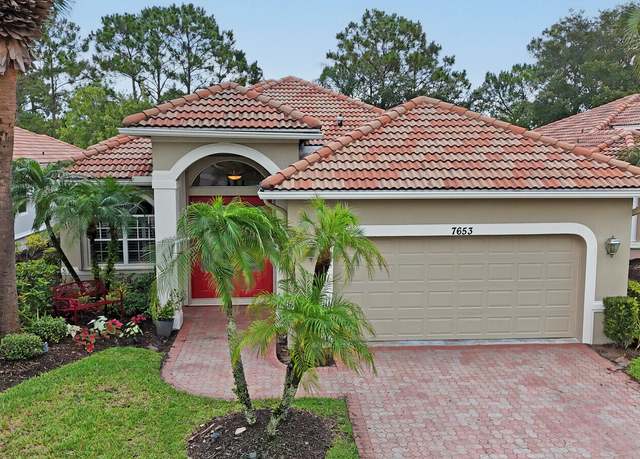 Property at 7653 Greenbrier Cir, Port Saint Lucie, FL 34986, 2 beds, 3.5 baths