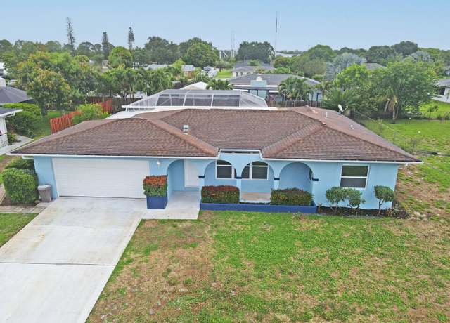 Property at 865 SE Tierra Ct, Port Saint Lucie, FL 34983, 3 beds, 2 baths