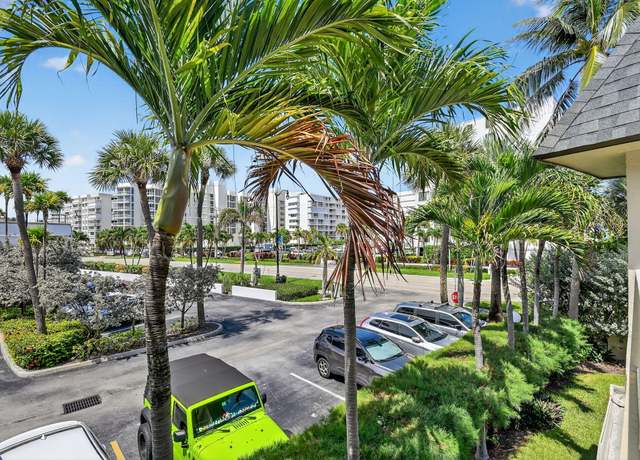 Property at 3601 S Ocean Blvd #105, Palm Beach, FL 33480, 2 beds, 2.5 baths