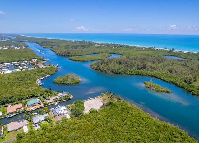 Property at 9399 SE Delafield St, Hobe Sound, FL 33455