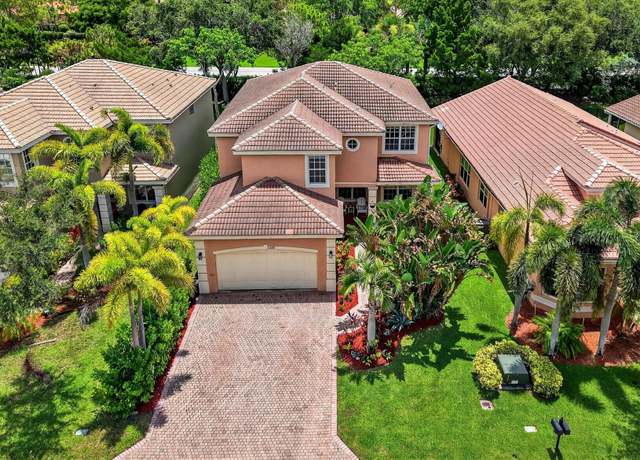 Property at 10608 Walnut Valley Dr, Boynton Beach, FL 33473, 6 beds, 4 baths
