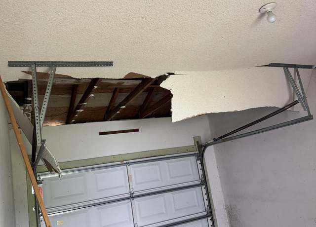 Property at 1380 W 31st St, Riviera Beach, FL 33404, 3 beds, 2 baths