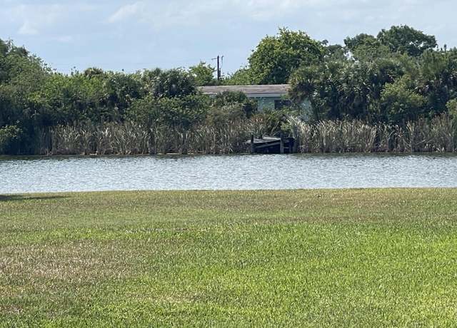 Property at 265 State Rd 78, Moore Haven, FL 33471, 2 beds, 2 baths