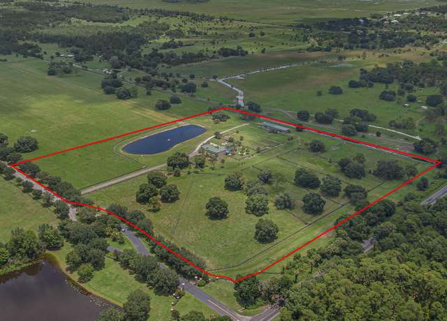 Property at 3501 SW Hunter Dr, Okeechobee, FL 34974, 5 beds, 4.5 baths