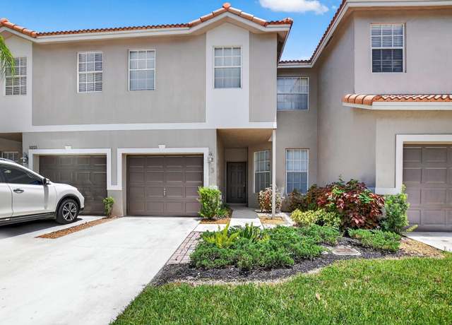 Property at 10221 Via Hibiscus #3, Boca Raton, FL 33428, 3 beds, 2.5 baths