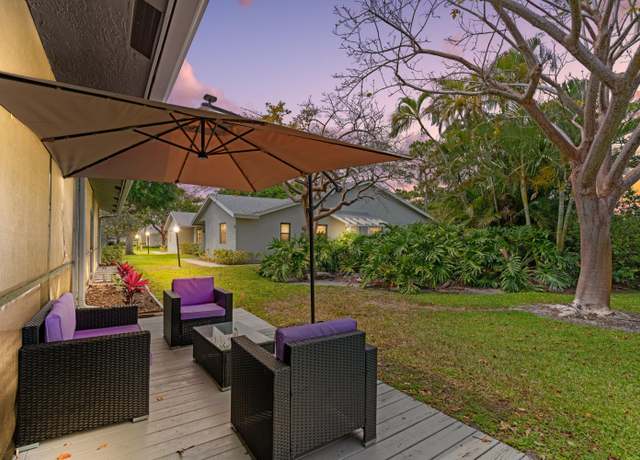 Property at 2707 Lowson Blvd Unit B, Delray Beach, FL 33445, 1 bed, 1 bath