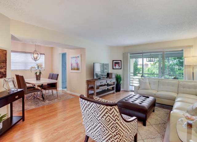 Property at 3810 Via Poinciana #401, Lake Worth, FL 33467, 2 beds, 2 baths