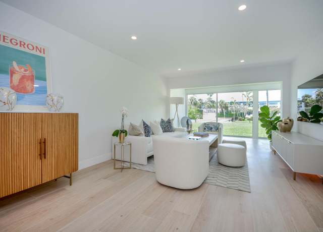 Property at 3351 Spanish Trl Unit 109 B, Delray Beach, FL 33483, 2 beds, 2 baths