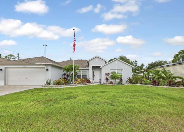 Property at 8325 105th Ct, Vero Beach, FL 32967, 3 beds, 2 baths