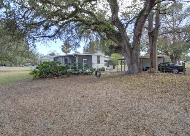 Property at 482 Palmetto Ave, Palmdale, FL 33944, 2 beds, 2 baths