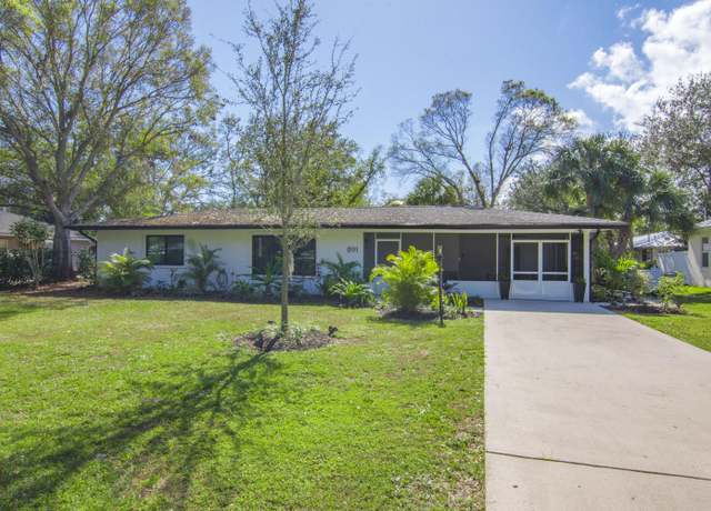 Property at 891 22nd Pl, Vero Beach, FL 32960, 2 beds, 1.5 baths