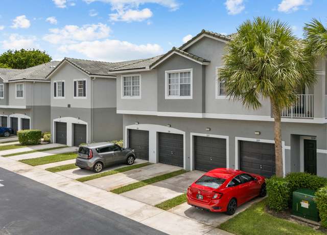 Property at 3114 Grandiflora Dr, Greenacres, FL 33467, 3 beds, 2.5 baths