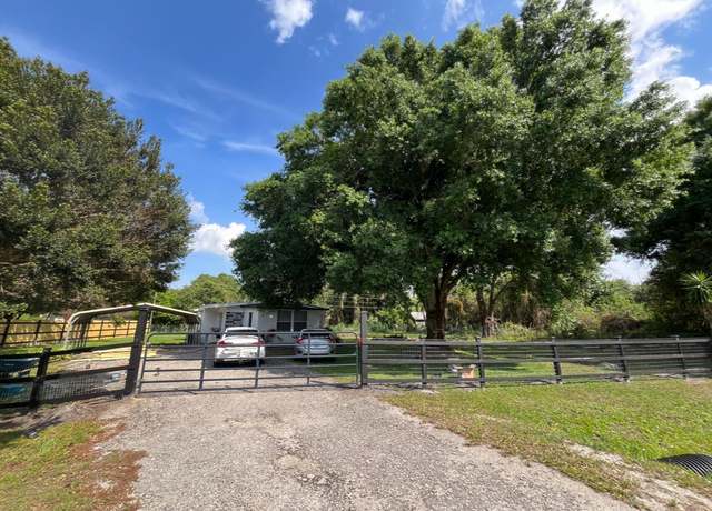 Property at 3704 NW 36th Ave, Okeechobee, FL 34972, 2 beds, 1 bath