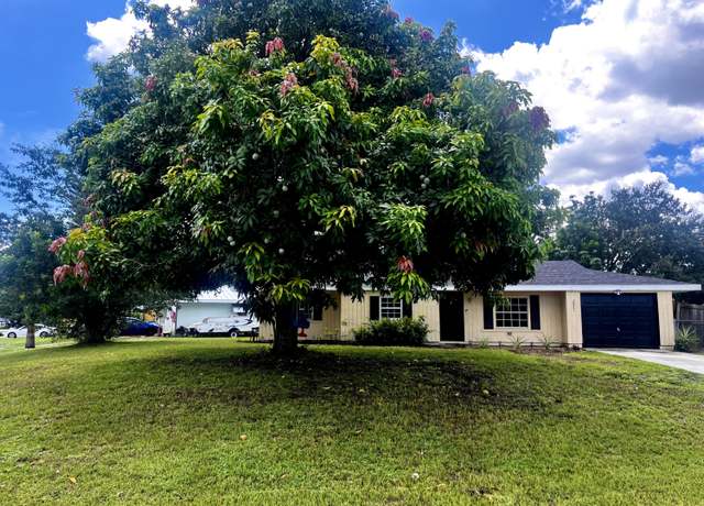 Property at 2921 SW Massey Ln, Port Saint Lucie, FL 34953, 3 beds, 2 baths