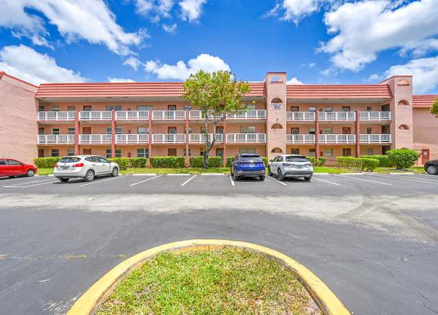 Property at 9621 Sunrise Lakes Blvd #104, Sunrise, FL 33322, 2 beds, 2 baths