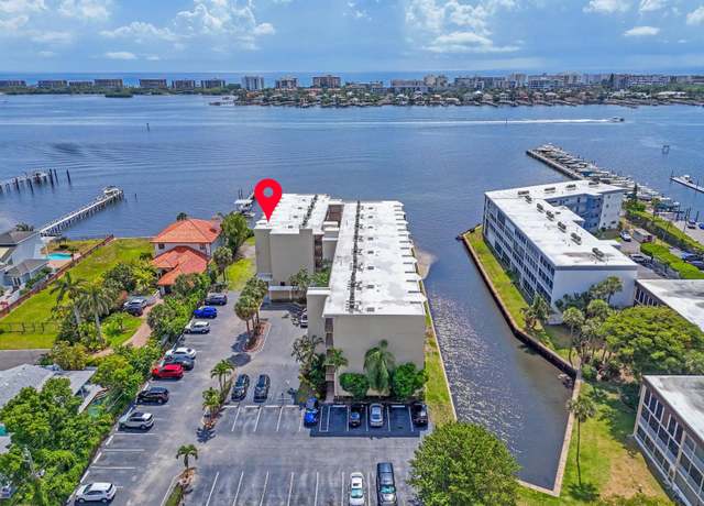 Property at 896 N Federal Hwy #121, Lantana, FL 33462, 2 beds, 2 baths