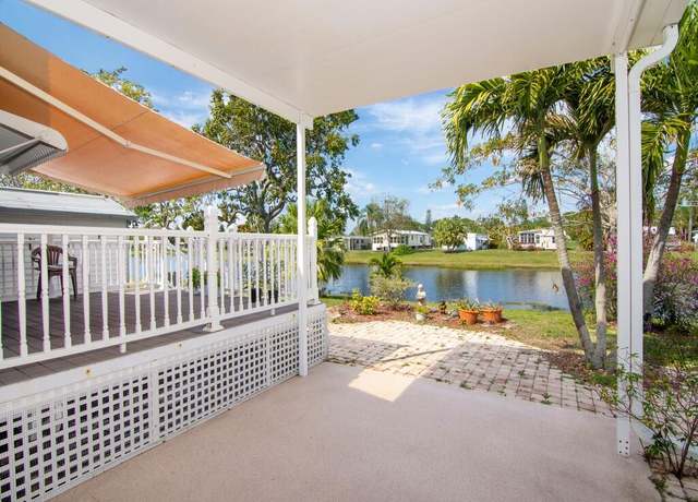Property at 43 W Caribbean, Port Saint Lucie, FL 34952, 3 beds, 2 baths
