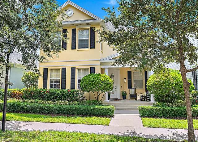 Property at 121 Newhaven Blvd, Jupiter, FL 33458, 3 beds, 2.5 baths