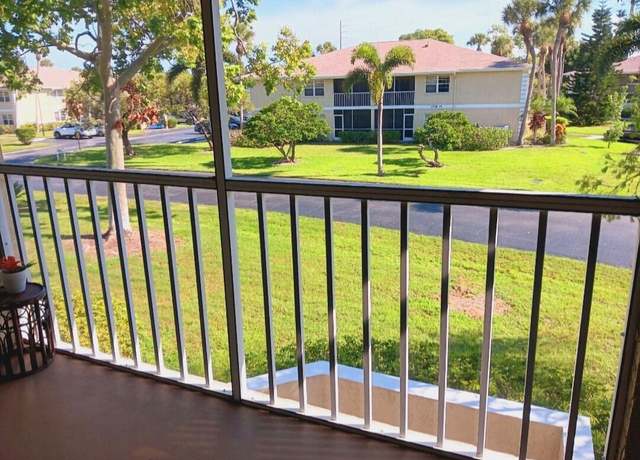 Property at 1537 SE Royal Green Cir #202, Port Saint Lucie, FL 34952, 2 beds, 2 baths