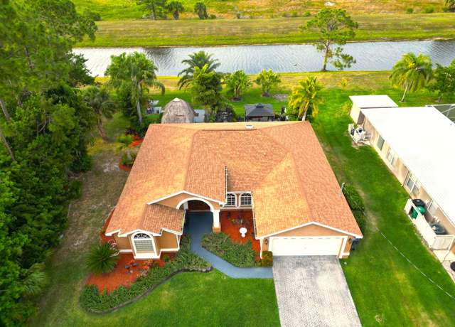Property at 6834 NW Granger Ave, Port Saint Lucie, FL 34983, 3 beds, 2 baths