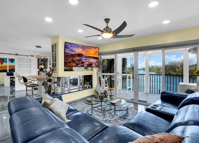 Property at 1537 E Hillsboro Blvd #341, Deerfield Beach, FL 33441, 3 beds, 2.5 baths