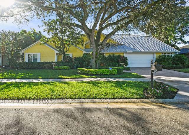 Property at 2388 Palm Harbor Dr, Palm Beach Gardens, FL 33410, 4 beds, 3.5 baths