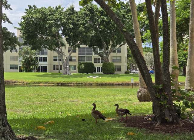 Property at 14623 Bonaire Blvd #604, Delray Beach, FL 33446, 1 bed, 2 baths