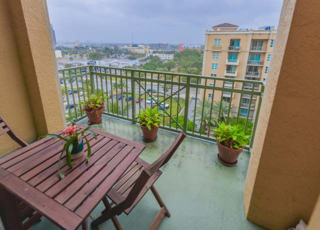 Property at 403 S Sapodilla Ave #817, West Palm Beach, FL 33401, 2 beds, 2 baths