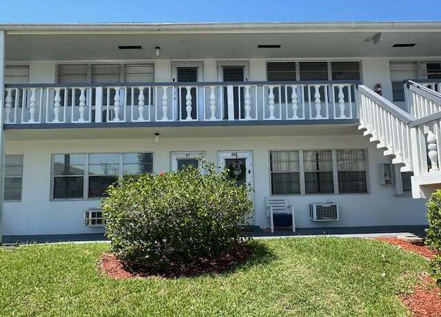 Property at 98 E Kingswood E Unit E, West Palm Beach, FL 33417, 1 bed, 1 bath