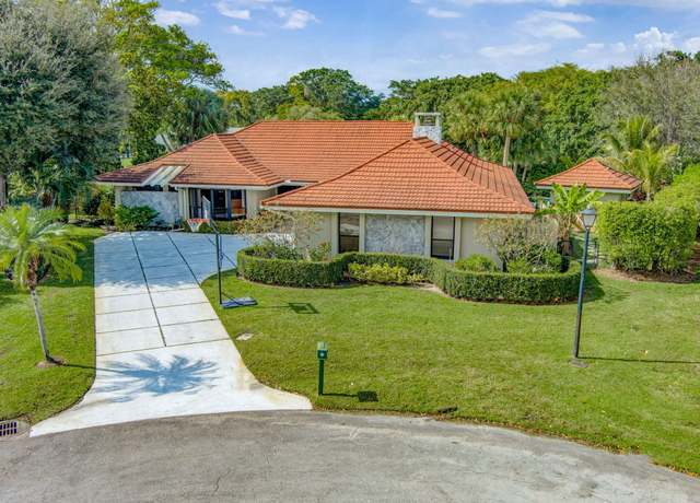Property at 6 Graemoor Ter, Palm Beach Gardens, FL 33418, 4 beds, 3.5 baths