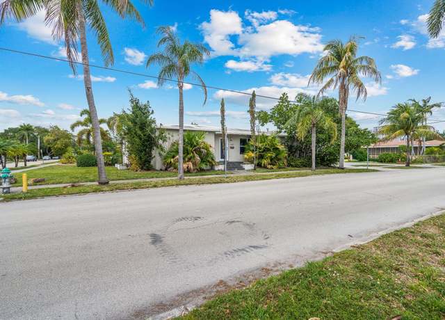 Property at 1603 Jefferson St, Hollywood, FL 33020, 3 beds, 2 baths