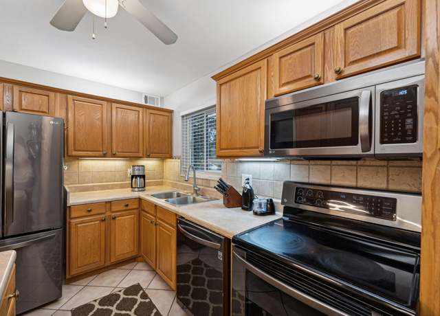Property at 312 Lake Dora Dr, West Palm Beach, FL 33411, 2 beds, 2 baths