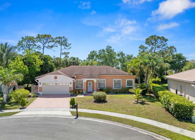 Property at 116 Churchill Dr, Royal Palm Beach, FL 33411, 3 beds, 2 baths