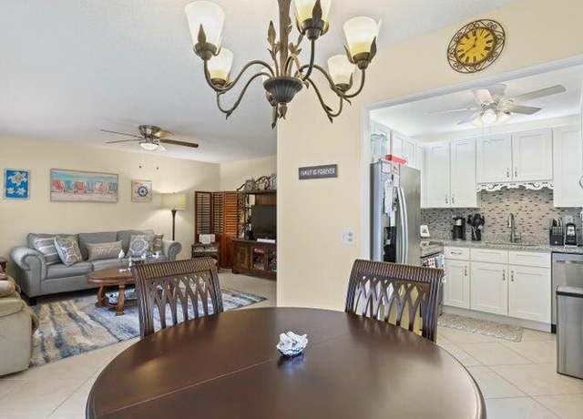 Property at 815 Flanders Q, Delray Beach, FL 33484, 2 beds, 2 baths