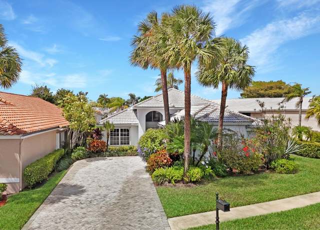Property at 11942 Fountainside Cir, Boynton Beach, FL 33437, 3 beds, 2.5 baths