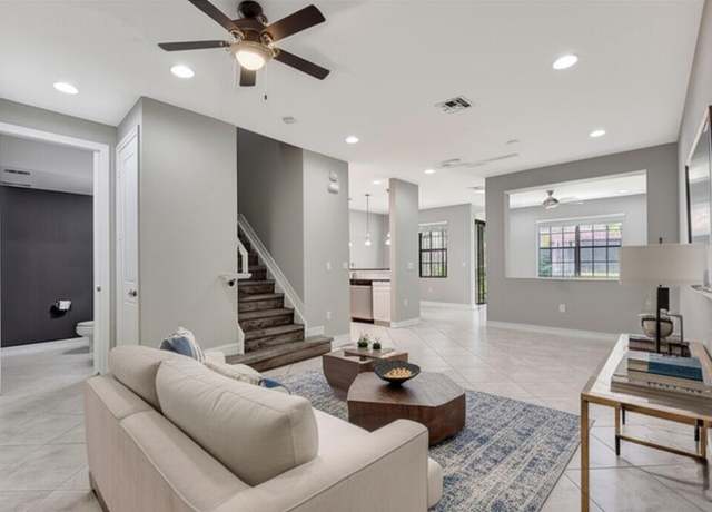 Property at 10850 NW 74th Dr, Parkland, FL 33076, 3 beds, 2.5 baths