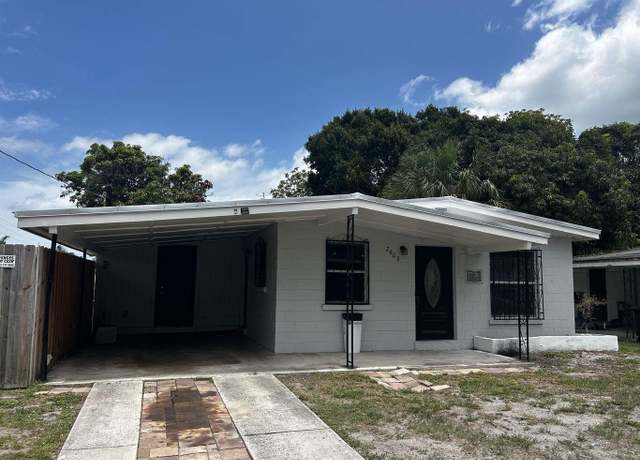 Property at 2808 Avenue I, Fort Pierce, FL 34947, 3 beds, 1 bath
